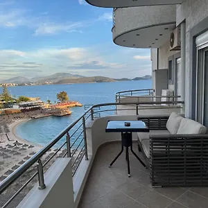 Zero Zero , Saranda Albanie